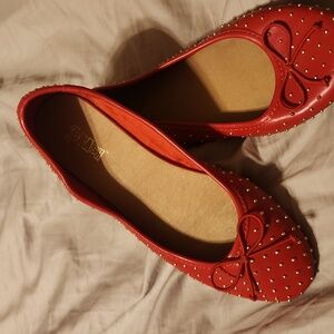 Woman's shoes